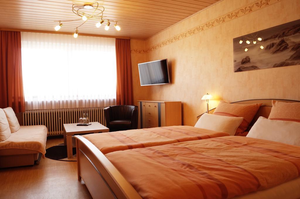 Pension Huehn Angersbach Quarto foto